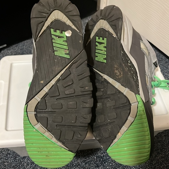NIKE Air trainer SC Stadium Dark and Light grey & poison Green Size 6.5Y (GS) - Picture 8 of 12